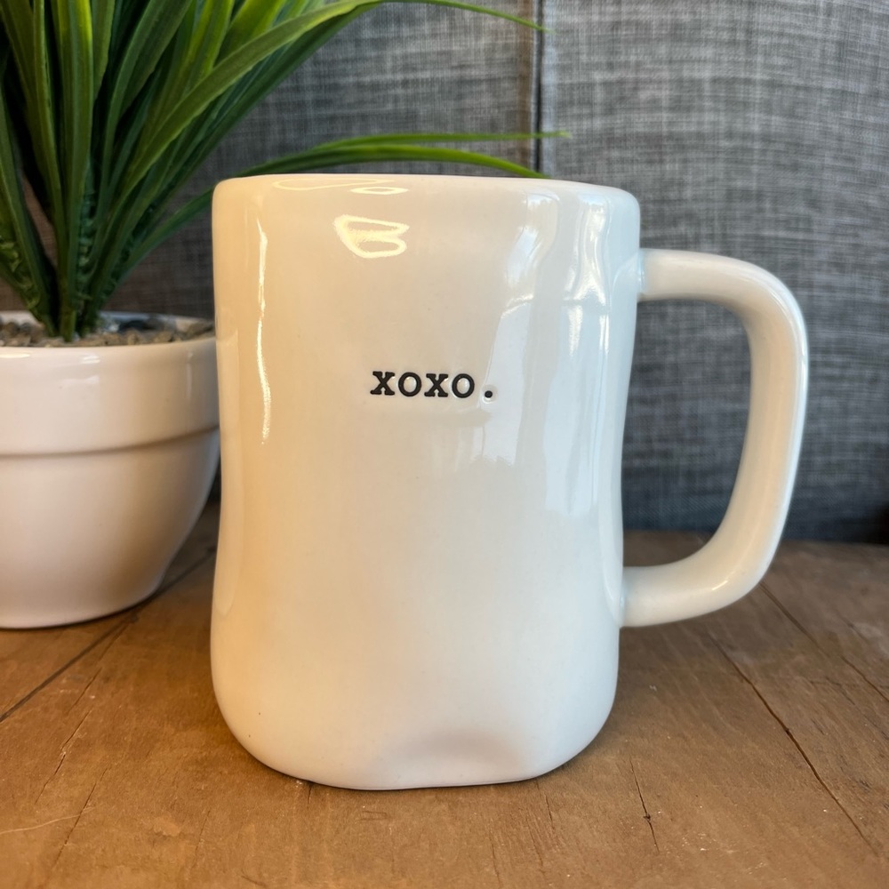 Rae Dunn Artisan Collection “XOXO." MUG Typewriter font. Oversized Coffee Cup